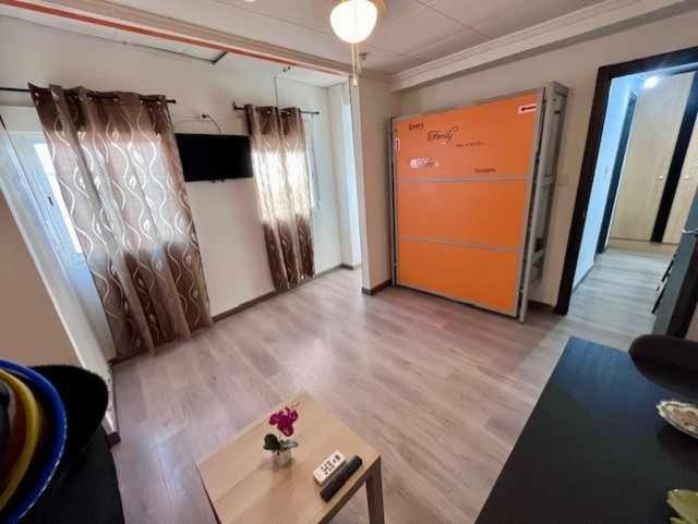 Apartmán Loft Interior Y Tranquilo Petrer B Exteriér fotografie